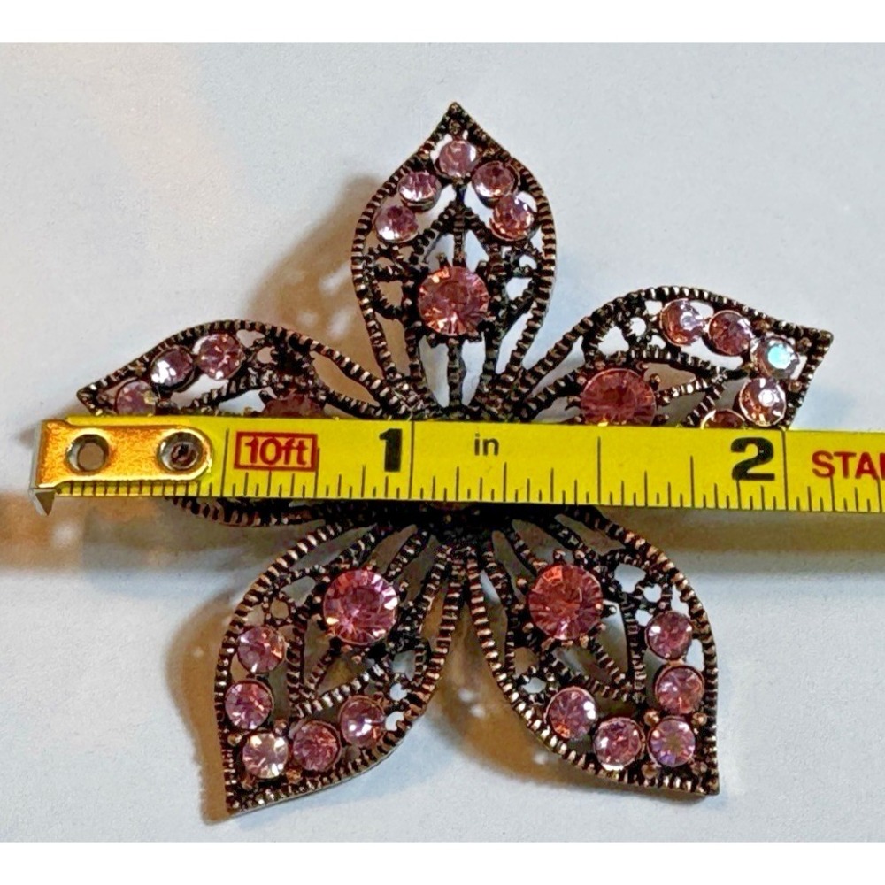 Vintage Style Pink Rhinestone Filigree Flower Brooch Antique Bronze Tone‎ 2in - Picture 2 of 6